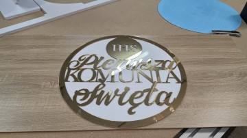 DEKORACJE KOMUNIJNE – ZŁOTE LUSTRO AKRYL