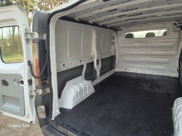 Opel Vivaro 1.9 CDTI 100 KM &ndash; LONG &ndash; 2006 &ndash; 3 osoby &ndash; paka