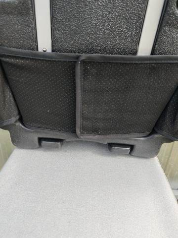 Fotelik samochodowy dziecięcy