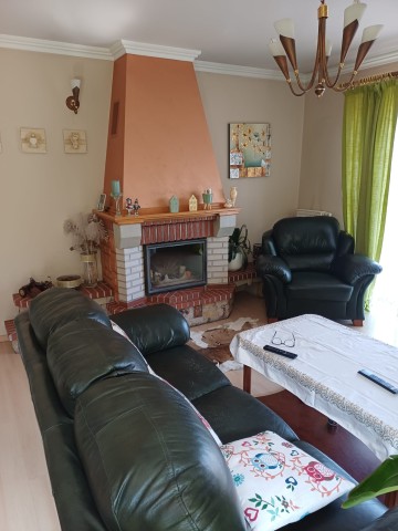 Dom Koło oś. Bogumiła