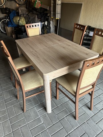 St&oacute;ł rozkładany + 6 krzeseł