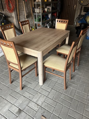 St&oacute;ł rozkładany + 6 krzeseł