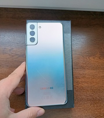 Sprzedam Samsunga Galaxy s21+5g dual SIM 5g NFC 128gb 16gb