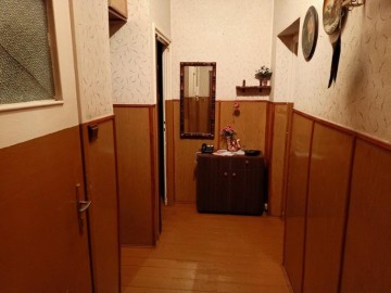 Sprzedaż mieszkania, Aleje 1-go Maja, 48m2, drugie piętro