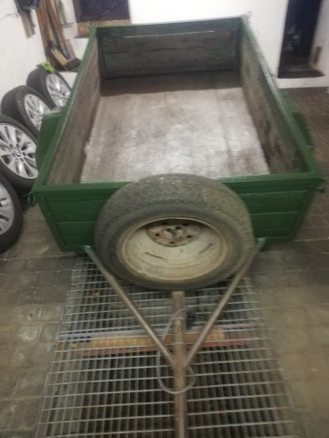 przyczepka stan bardzo dobry