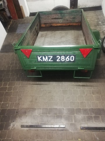 przyczepka stan bardzo dobry