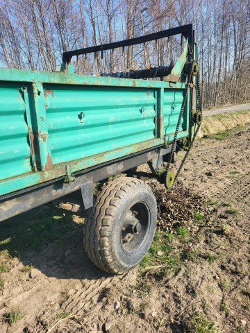 Sprzedam rozrzutnik obornika