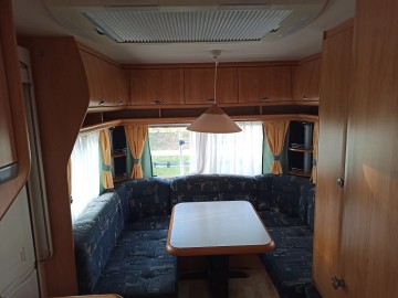 Sprzedam przyczepę kampingową 4 osobową Hobby excellent 450u