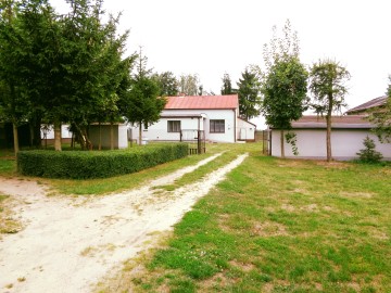 Gmina Ślesin &ndash; Domek na wsi