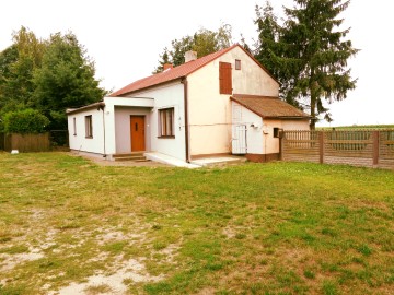 Gmina Ślesin &ndash; Domek na wsi