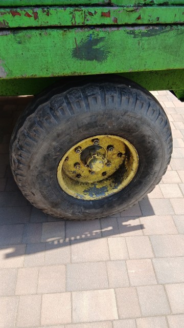 Rozrzutnik 3,5t Stan bdb