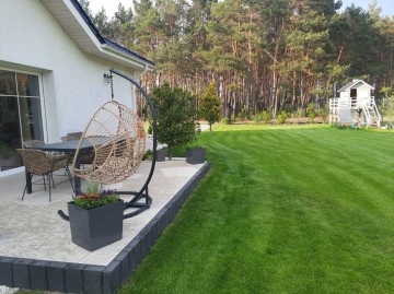 Nowoczesna rezydencja z własnym lasem-gm. Stare Miasto