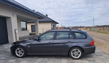 BMW Seria 3 318d 143 KM
