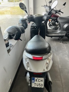 Skuter Piaggio Zipp 50cc dwus&oacute;w..2013r, niski przebieg