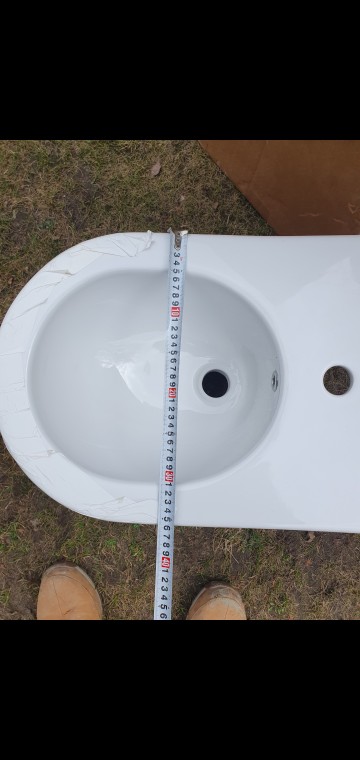 Sprzedam nowy bidet firmy RAVAK