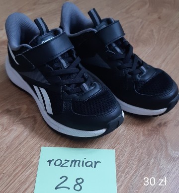 Sprzedam buty dla chłopca