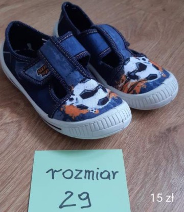 Sprzedam buty dla chłopca