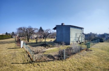 Sprzedam działkę z altaną na ROD Wyspiańskiego w Koninie