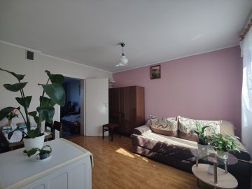 Sprzedam siedlisko o pow. 1.3759ha z domem i budynkami gosp.