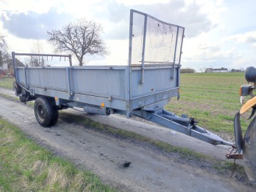 Rozrzutnik obornika Agromet czarna białostocka