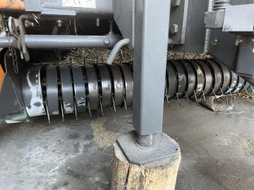 Sprzedam presę warfarma