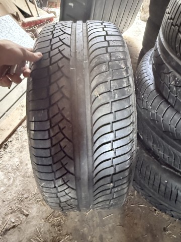 Sprzedam opony od BMW x5 2019 rok