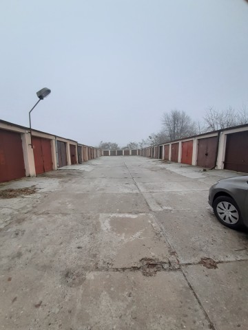 Garaż do wynajęcia w Koninie