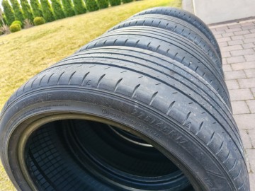 Opony letnie DUNLOP 225/45 R 17, 4 szt. kpl.