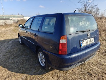 Volkswagen Polo Variant 1.4 benzyna | 147 tys km |