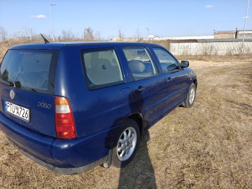 Volkswagen Polo Variant 1.4 benzyna | 147 tys km |