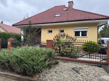 Duży dom w spokojnej okolicy w Koninie