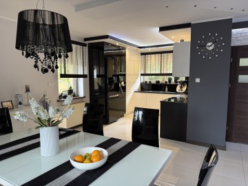 Duży dom w spokojnej okolicy w Koninie