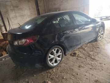 Sprzedam czesci Mzda3 1,6 benzyna 2010r