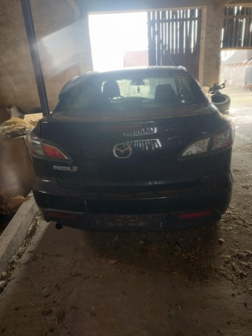 Sprzedam czesci Mzda3 1,6 benzyna 2010r