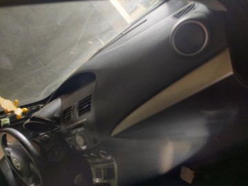 Sprzedam czesci Mzda3 1,6 benzyna 2010r