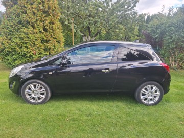 Opel Corsa D 2011