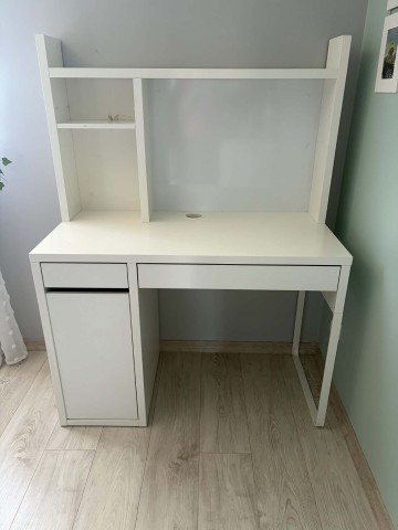 Sprzedam biurko +krzesło