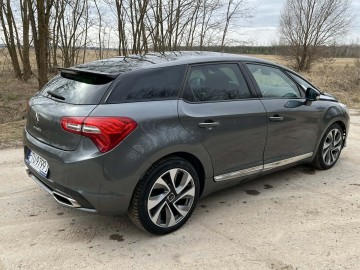 sprzedam Citroena DS5