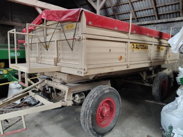 Przyczepa rolnicza Autosan wywrotka jak nowa