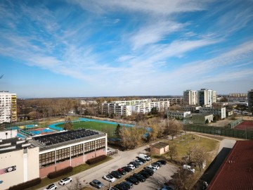 Mieszkanie 2-pok, duży balkon, bdb lokalizacja, os. Zatorze