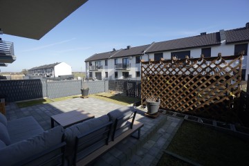 Mieszkanie BEZCZYNSZOWE z ogr&oacute;dkiem Międzylesie