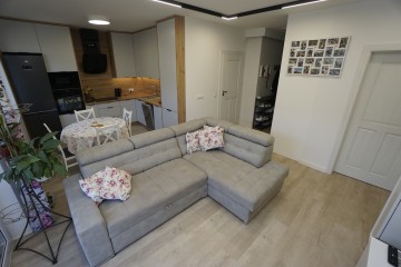 Mieszkanie BEZCZYNSZOWE z ogr&oacute;dkiem Międzylesie