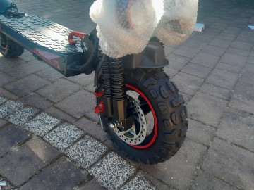 Hulajnoga elektryczna 1200W Freeboy koła 11 cali 18Ah. Nowa