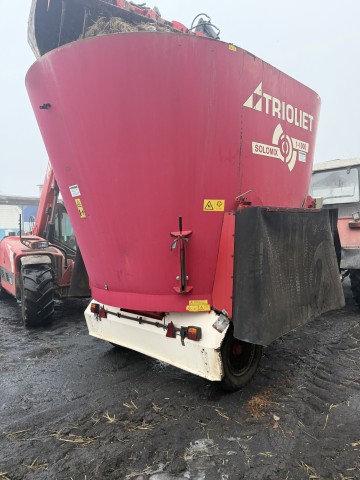 Paszow&oacute;z Trioliet 10