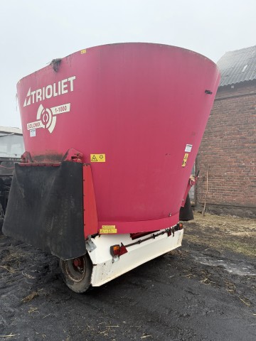 Paszow&oacute;z Trioliet 10