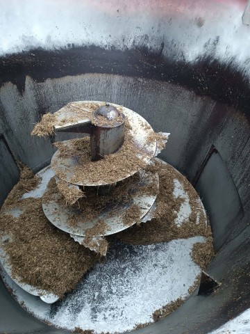 Paszow&oacute;z Trioliet 10