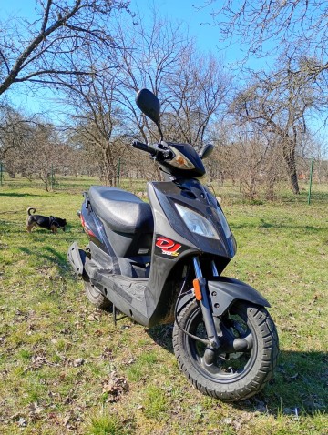 Kymco Dj 50 cm&sup3; 2011r