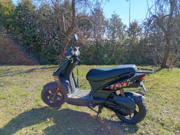 Kymco Dj 50 cm&sup3; 2011r
