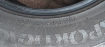 Opony letnie 235/60/17