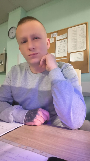 Szukam normalnej szczerej relacji.